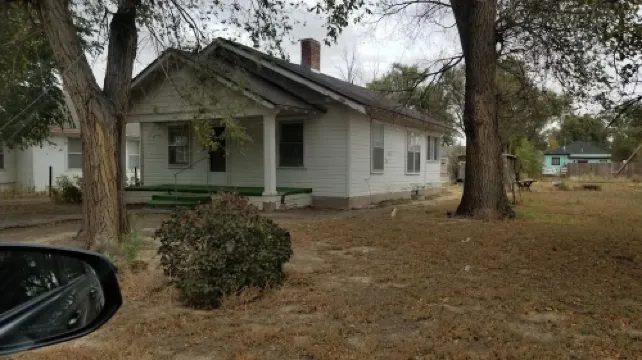 Remodeled Cute 3 room 1 bath house
