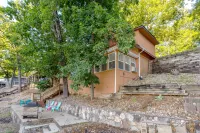 Tranquil Lake Views and Private Dock - Serene Waterfront Retreat
