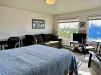 Ocean View and Private Deck - Exquisite Alaskan Sanctuary Các khách sạn ở Kodiak