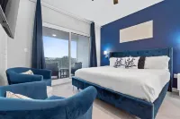 Exclusive Pool and Private Beach Access - Gorgeous Oasis Hotels in Rosemary Beach