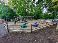 Themed| Lake | Pool | Hot Tub | Movie Screen