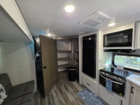 Stay at The Rusty Hooker a Cozy Camper in Perry Fl Hotels in Perry