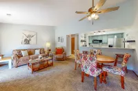 Gated resort condo with fairway views, pool, hot tub, tennis, & on-site golf Hotels in Ridgedale