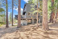 Game Room and Scenic Deck Oasis - Inviting Mountain Retreat