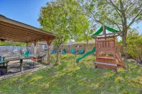 Kerrville Hidden Gem with Firepit and Grill - Great Location - 3-Star