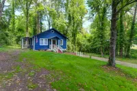 Blue Bungalow |  2BR 1BA | Lexington 렉싱턴 호텔