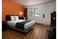 Motel 6 Ontario, or