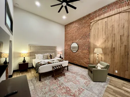 Gorgeous Main Street Views and Stylish Interiors - Elegant Downtown Loft