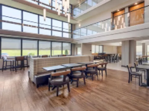 Drury Inn & Suites Paducah Hotels in Paducah