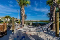 Private Pool and Themed Accommodations - Spacious Escape Các khách sạn ở Osceola County