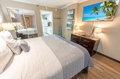 Ocean View Balcony and Heated Pools - Stunning Honeymoon Suite 默特爾海灘住宿飯店