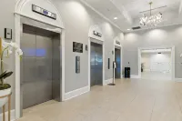 Panoramic Ocean Views and Beach Access - Luxurious Family Haven