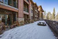 Ski in/Out with Hot Tub and Mountain Views - Charming Creekside Oasis Hotels in Mountain Village