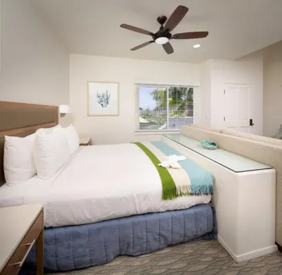 Outdoor Pool and Hot Tub - Tranquil Coastal Sanctuary