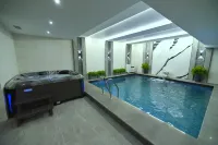 Dynasty Hotel & SPA - Hot Tub
