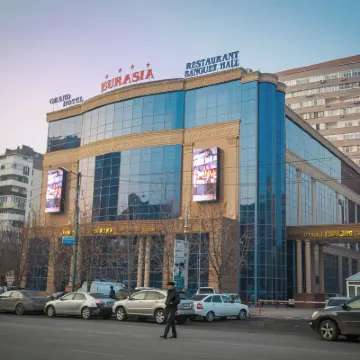 Grand Hotel Eurasia Hotels in der Nähe von Fernsehturm Almaty