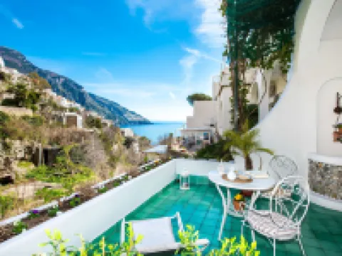 กาซากวาดาโญ โรงแรมในโพสิตาโน่