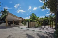 Country Inn Suites by Radisson San Jose Aero Hotels near Bicicletas Park