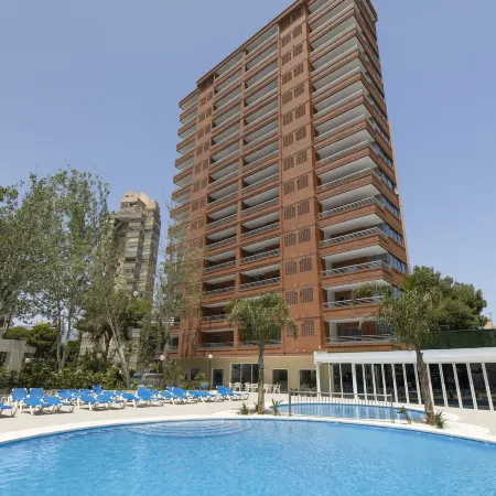 Aparthotel Bcl Levante Lux