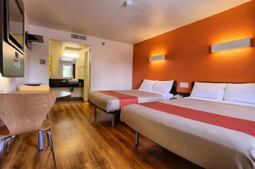 Super 8 by Wyndham Petaluma Hotels in Petaluma