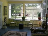 Oak Manor Inn
