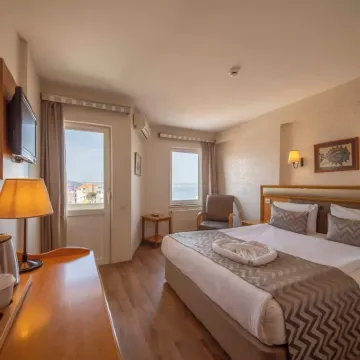 كاناك هوتل Hotels near تمثال طروادة