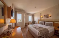 Çanak Hotel Hôtels à : 