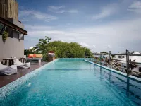 Be Playa Hotel Boutique & Rooftop Bar Отели рядом с достопримечательностью «Пляжный клуб Kool»
