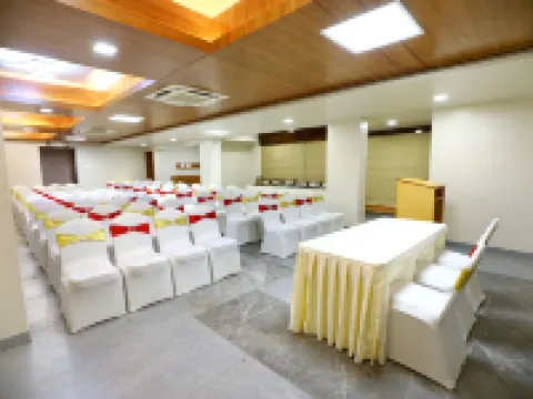 Hotel the Grand Ladhukara Hotels in Devbhoomi Dwarka