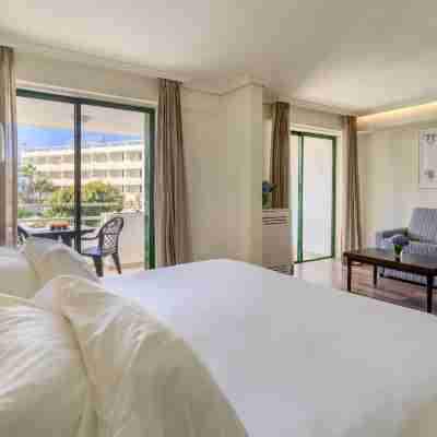 H10 Tenerife Playa Rooms