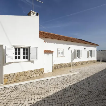 White House by AcasaDasCasas