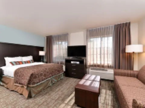 สเตย์บริดจ์ สวีทส์ ซูฟอลส์ บาย IHG โรงแรมในซูฟอลส์