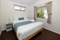 Big4 Middleton Beach Holiday Park Hotels in Emu Point