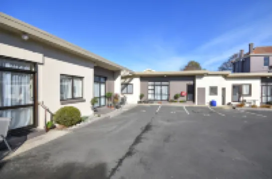 Garden Motel Hotels in 