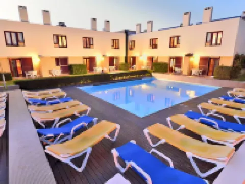 ホテルアパルタメントポルトコーヴォ シネスのホテル