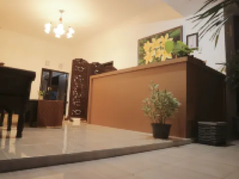 朗格家庭旅館 Kabat酒店