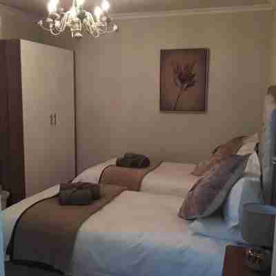 Dellville Country House & Cottages Rooms