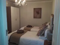 Dellville Country House & Cottages