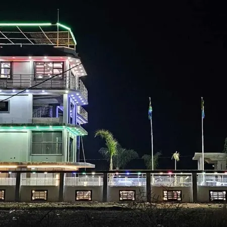 Adelina Hotel
