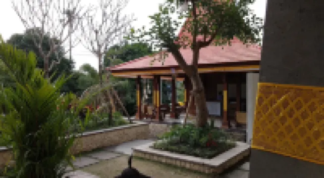 Djabu Echo Beach Hotel Hotels near Paradise Pictures Bali