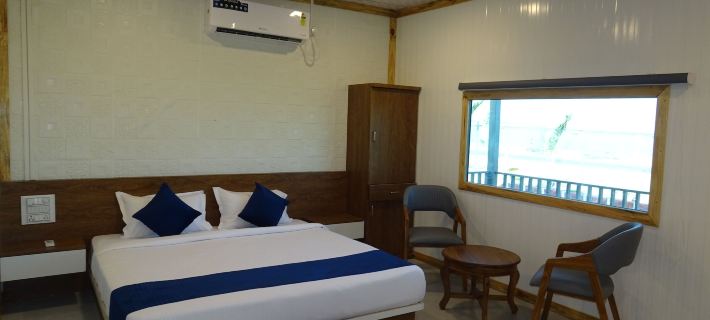 SIMBOR BEACH RESORT Hotels in Diu