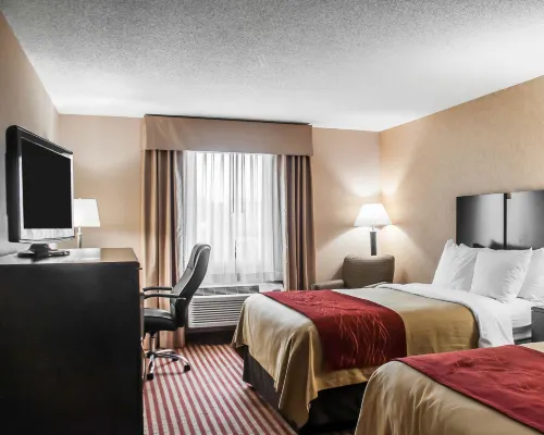 Quality Inn Hotels in Fredonia