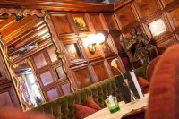 Cella Central Historic Boutique Hotel - Pet friendly