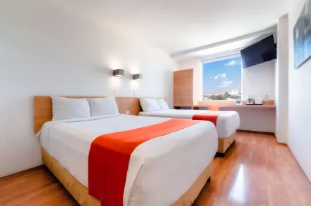 Sleep Inn Leon Antares