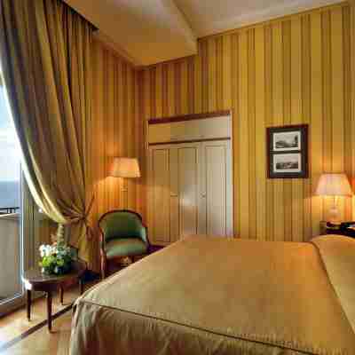 Grand Hotel Vesuvio Rooms