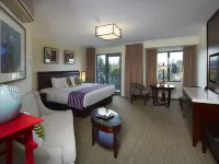 Pagoda Resort & Spa Hotels near Como
