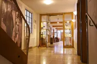Braustüble Und Hotel Zur Post Hotels in Lindenberg im Allgäu