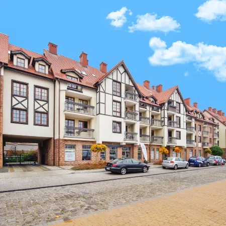 Bulwar Portowy, Sun & Snow