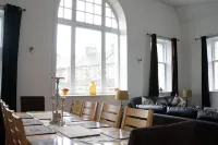 Large Apartment in Rothesay on The Isle of Bute Hotels in Tighnabruaich