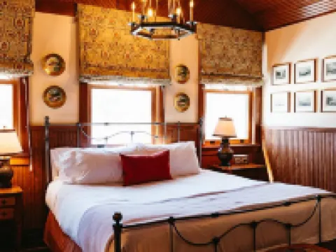 鹿山旅館 亨特酒店